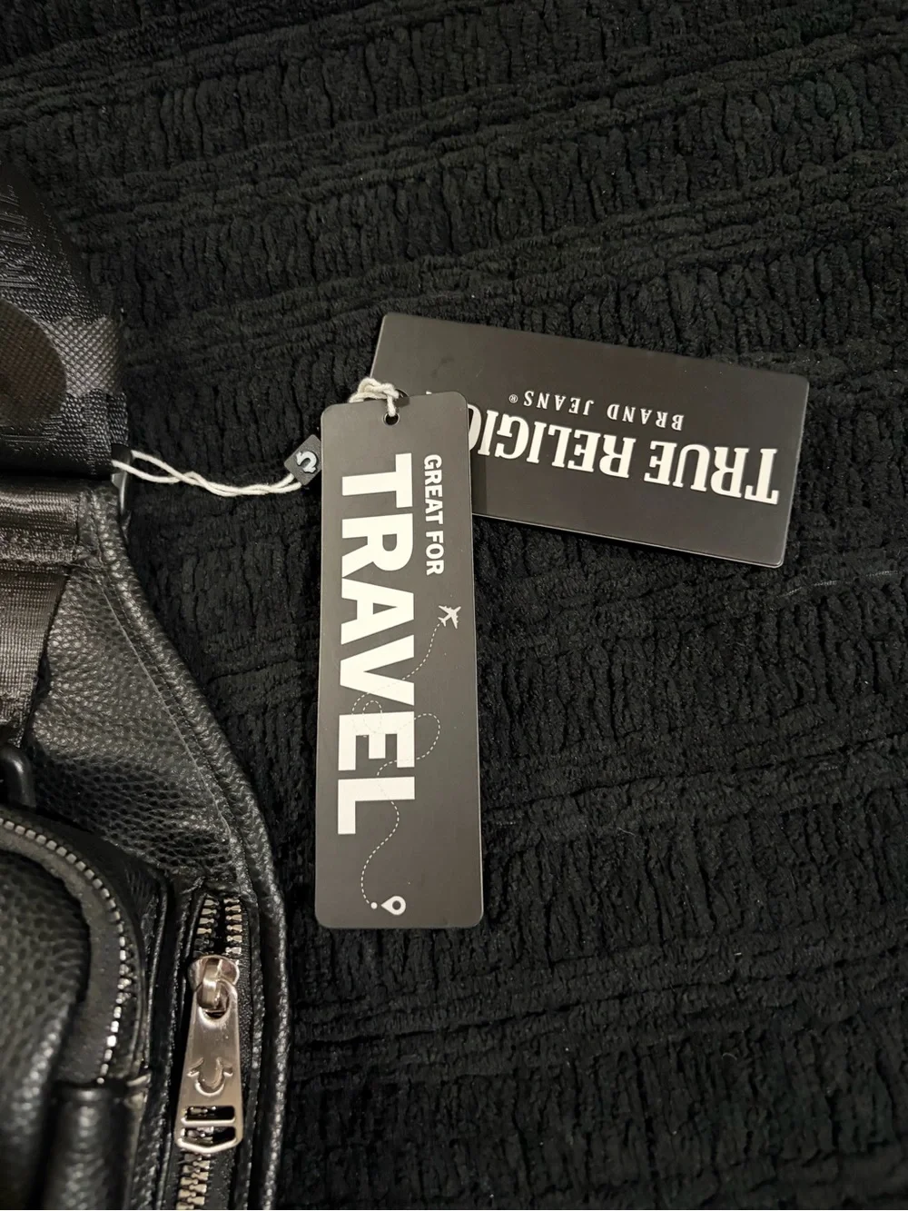 True Religion compact true